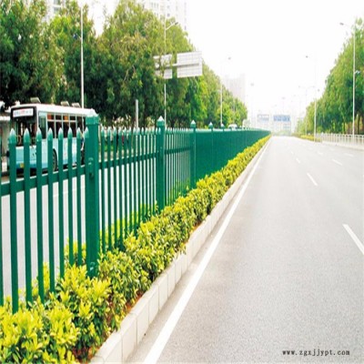 小區(qū)PVC圍欄制造,，園林欄桿工程專業(yè)，河源市園藝護欄工程,， 專業(yè)PVC欄桿供應