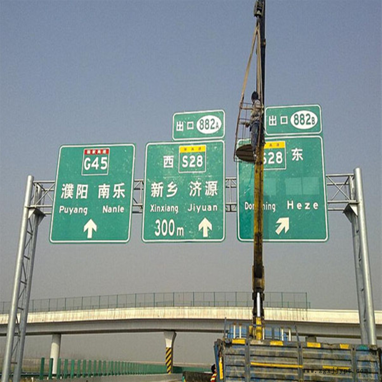 道路標牌桿件 路牌標志桿 交通安全標志牌 祥路現(xiàn)貨供應