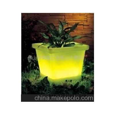 加工定制滾塑發(fā)光燈箱，LED花盆燈箱，滾塑加工成型(圖)