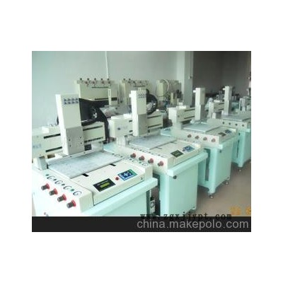 生產(chǎn)辰望橡膠注射成型機(jī)、橡膠成型機(jī)