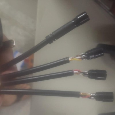 電子芯片線路板低壓注塑模具,，膠料 低壓注塑機(jī)