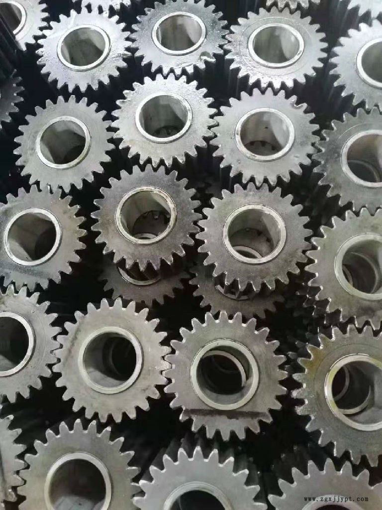 弘鼎工程機(jī)械 供應(yīng)濾芯 徐工壓路機(jī)輪胎廠家 弘鼎工程機(jī)械 供應(yīng)濾芯 徐工壓路機(jī)輪胎廠家