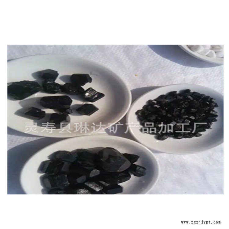 現(xiàn)貨供應(yīng)琳達(dá)白色駐極母粒 電氣石球電氣石納米電氣石