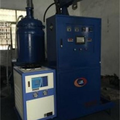 聚氨酯灌注機(jī)，東莞環(huán)戊烷高壓發(fā)泡機(jī)PU混合灌注機(jī)